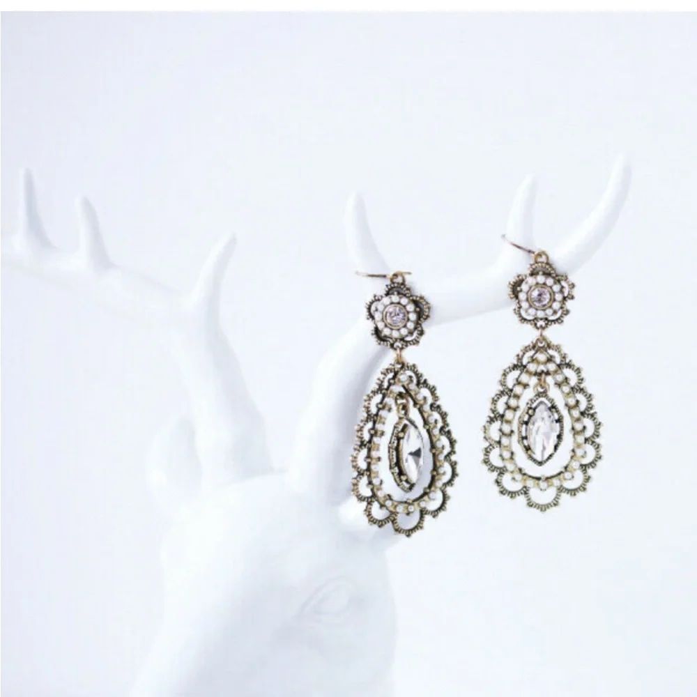 NEW Pearl + Crystal Filigree Earrings Chloe + Isabel